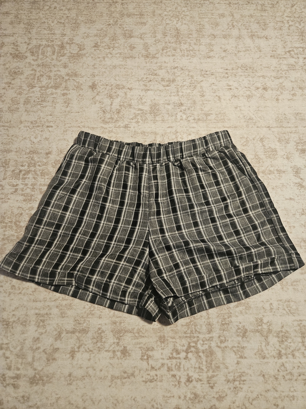 Women's High Waisted Black Plaid Elastic-Waist Shorts